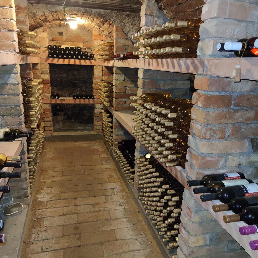 Apartman Cabernet Velke Pavlovice Luaran gambar
