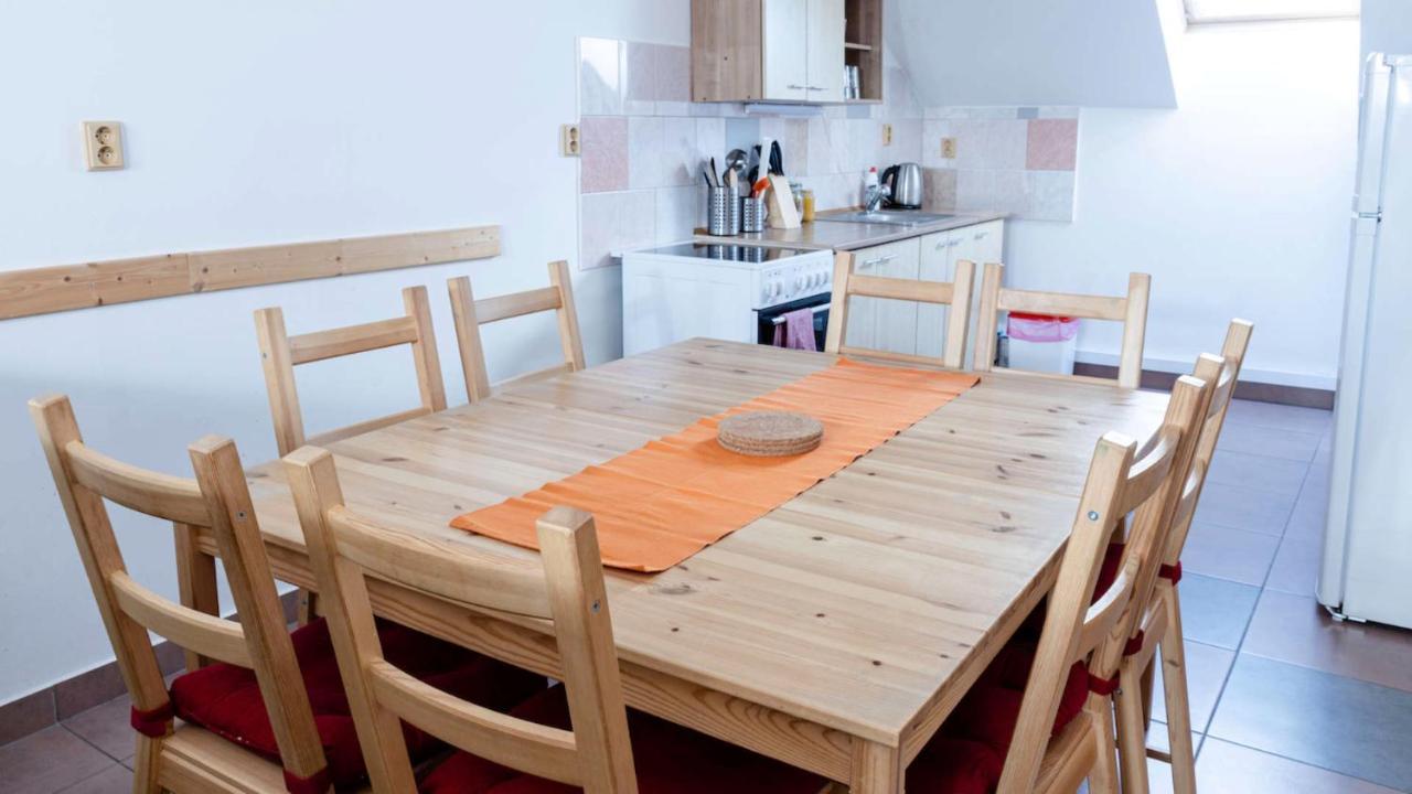 Apartman Cabernet Velke Pavlovice Luaran gambar